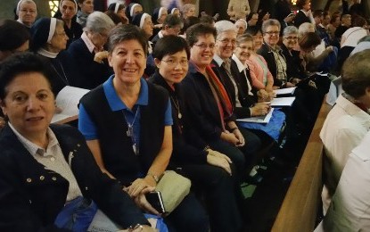 Agustinas Misioneras en el encuentro del Año de la Vida Consagrada en España